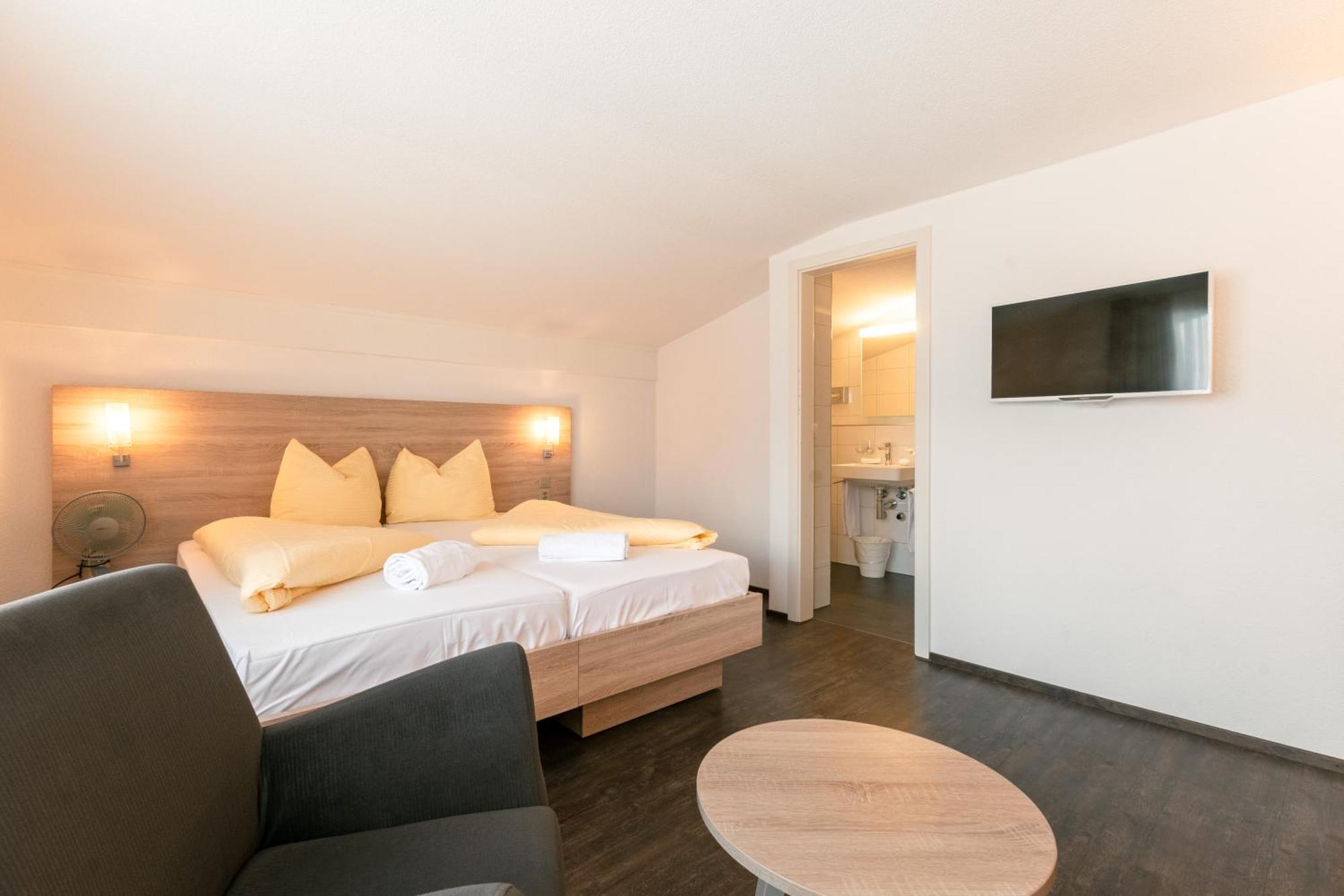 Hotel Kreuz Leissigen Eksteriør bilde