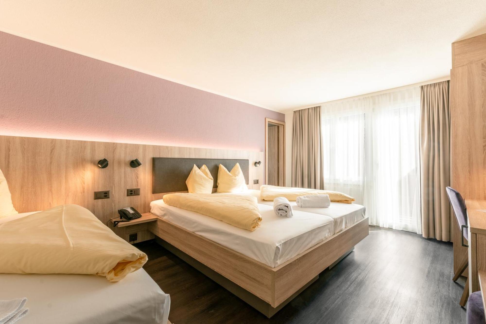 Hotel Kreuz Leissigen Eksteriør bilde